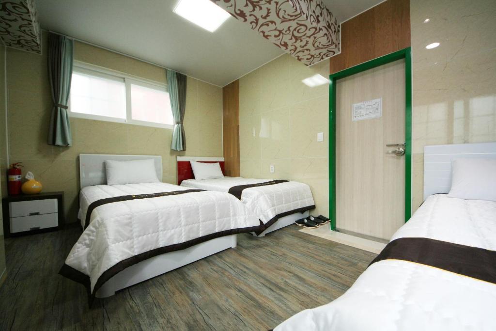 Guesthouse Myeongdong 2 Seul Cameră foto