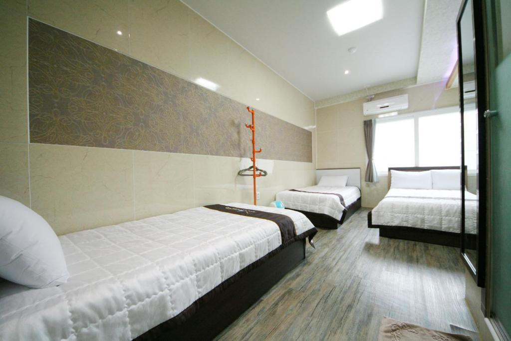 Guesthouse Myeongdong 2 Seul Cameră foto